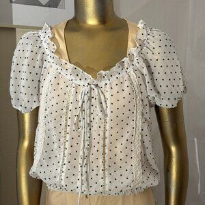 Guess Shear Size Medium Cinched Waist White Black Polkadot Puff Sleeves Lace Fem